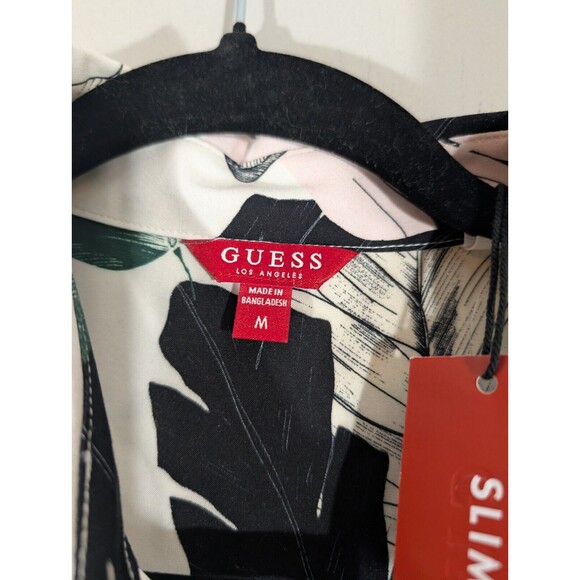 NWT Guess Women Button Up Tropical Leaves Blouse Sz M Slim Fit Colorful Beach - Picture 5 of 9